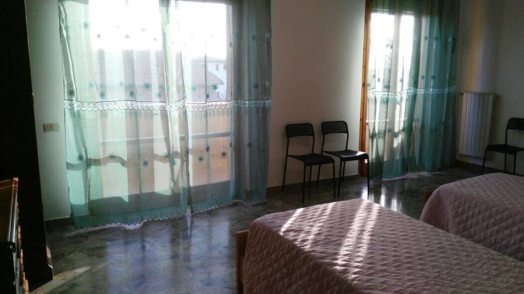 Il Giardino Del Gallo Foligno Phòng bức ảnh